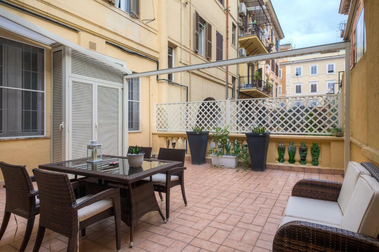 ローマLa Terrazza A San Pietroアパートメント エクステリア 写真
